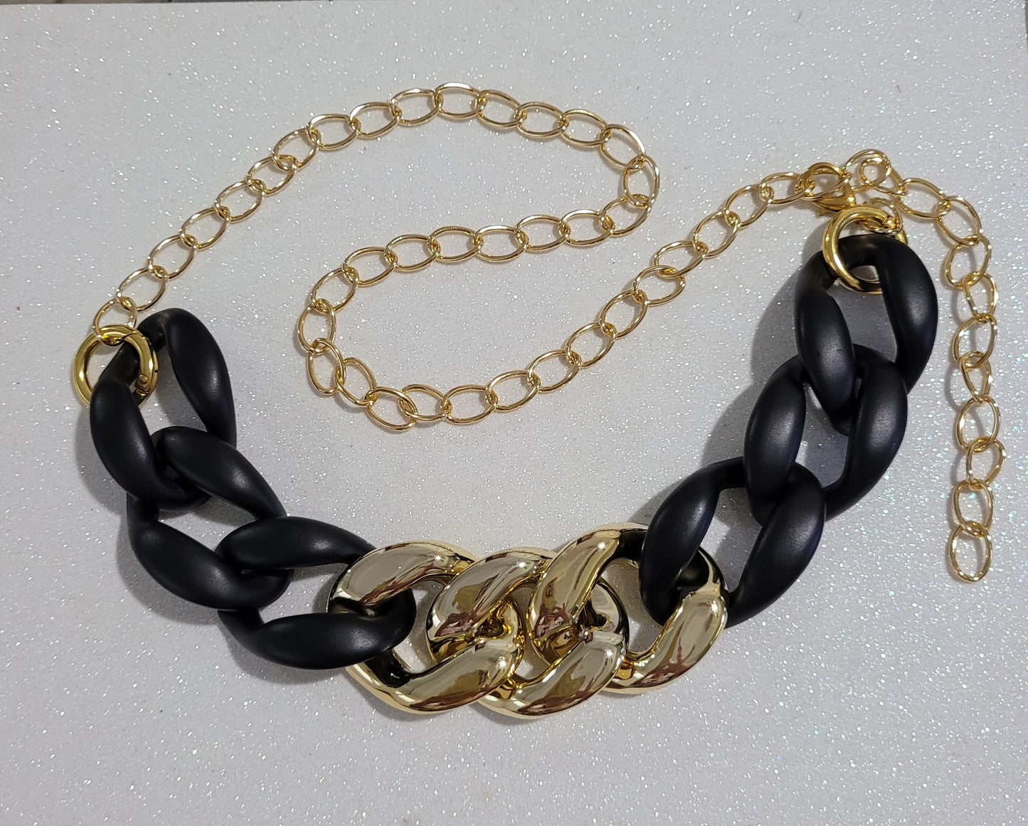 Resina Necklace