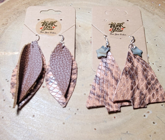 Leather earrings, set of 2